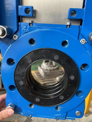 2-48 นิ้ว Knife Gate Valve Manual Operation ร่างเหล็กสแตนเลสสําหรับโรงงานผลิตพลังงาน